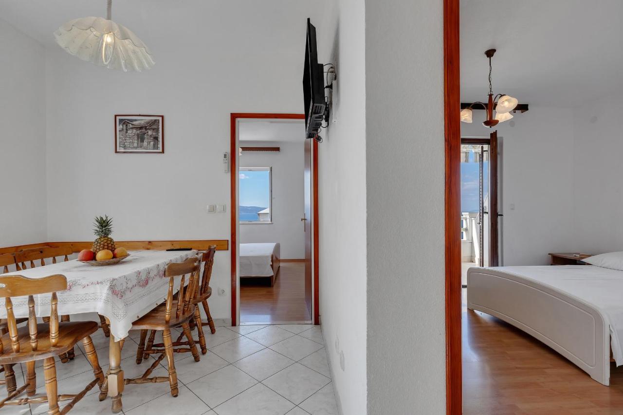 Apartments Tihomir Musac Omiš Exterior foto